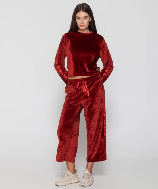 Devoted 8050 crop sweatshirt & 8054 capri wide leg pants teracotta front